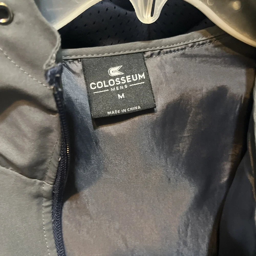 Colosseum Men's Med Jacket, California, Gray Front‎ Flap Pocket 1/2 Zip